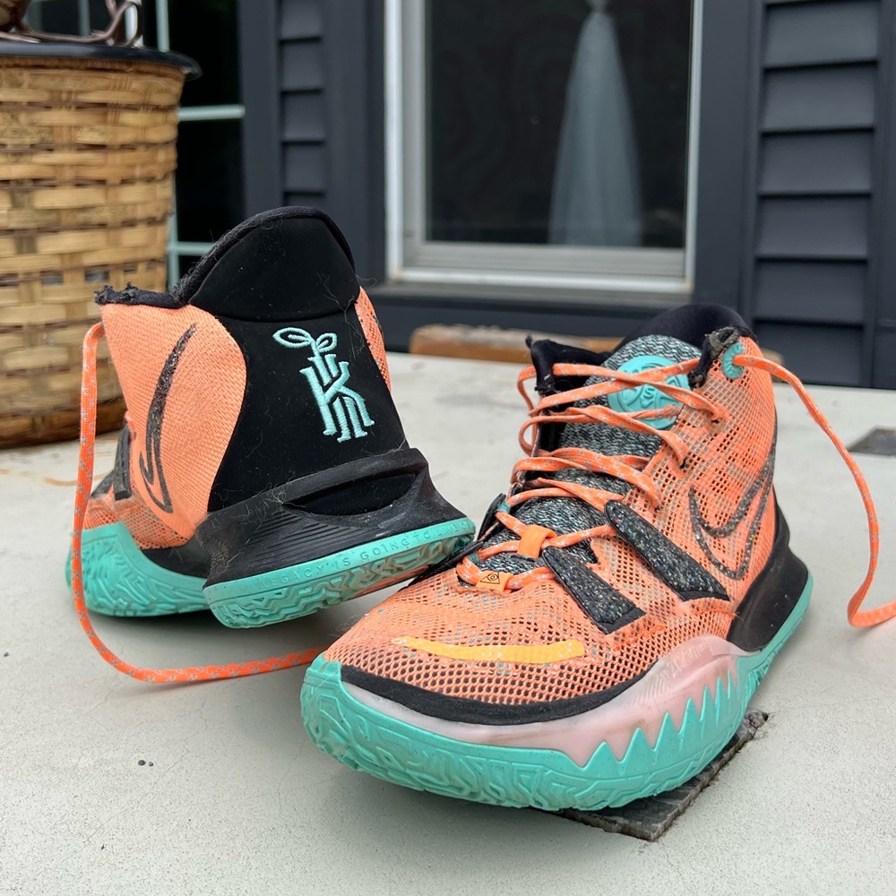 Nike Kyrie 7 EP ‘Play for the Future’ 2021 Basketball Shoes | Women’s 8.5